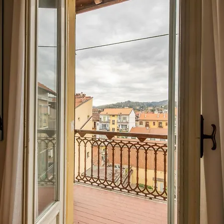 Apartment Happy Place Vanchiglia Turin